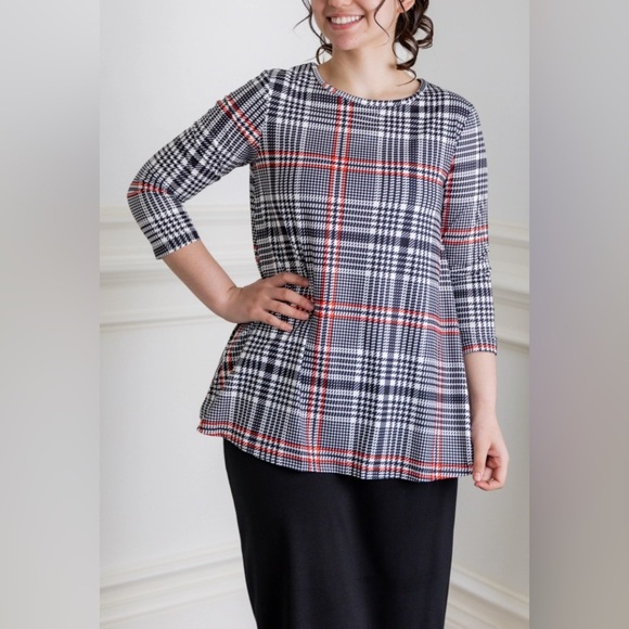 American City Wear Plaid Women's Top 3X - Picture 1 of 8